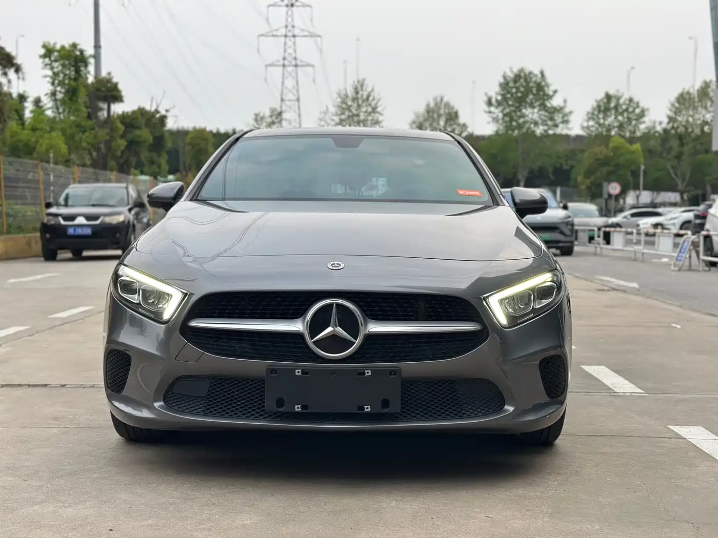 Mercedes-Benz A-Class (Import) 2022 Facelift A 200 Sporty фото 2
