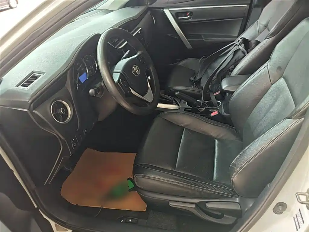 Toyota Levin 2017 Facelift 185T CVT Leading Edition China V фото 15