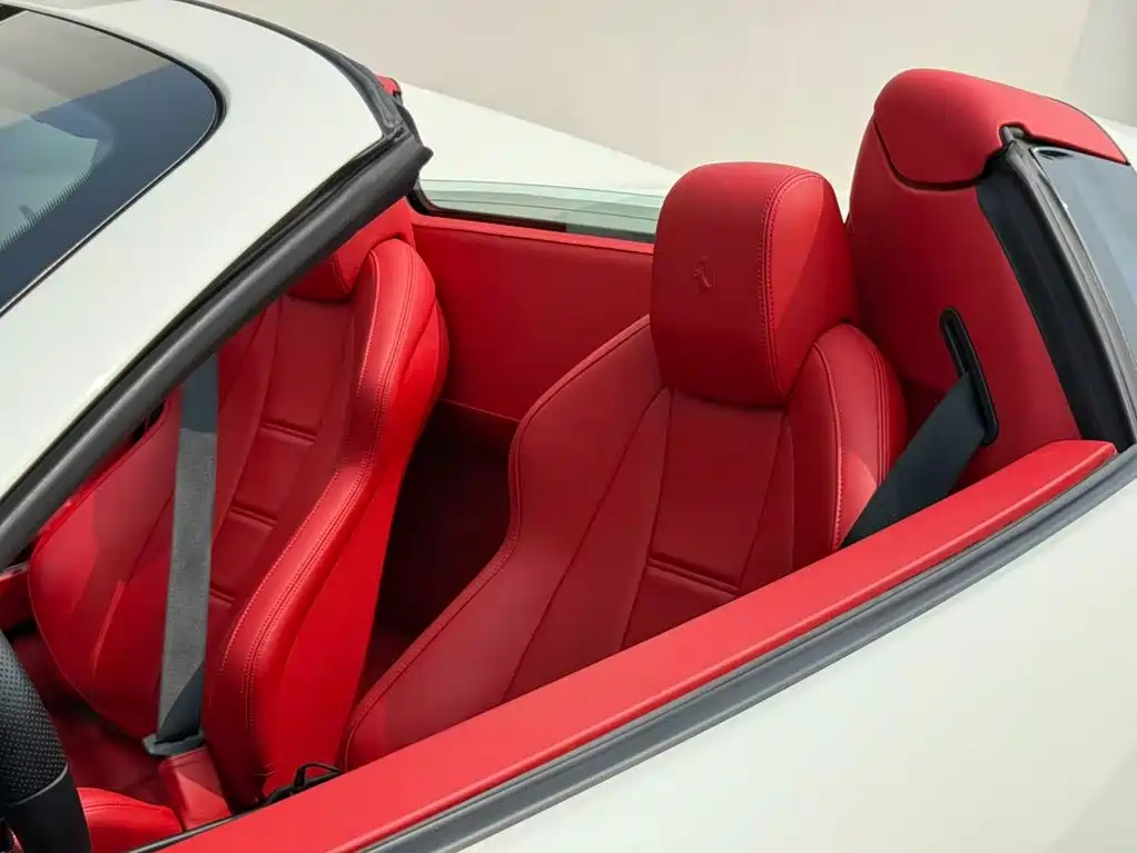 Ferrari 458 2015 2013 4.5L Spider