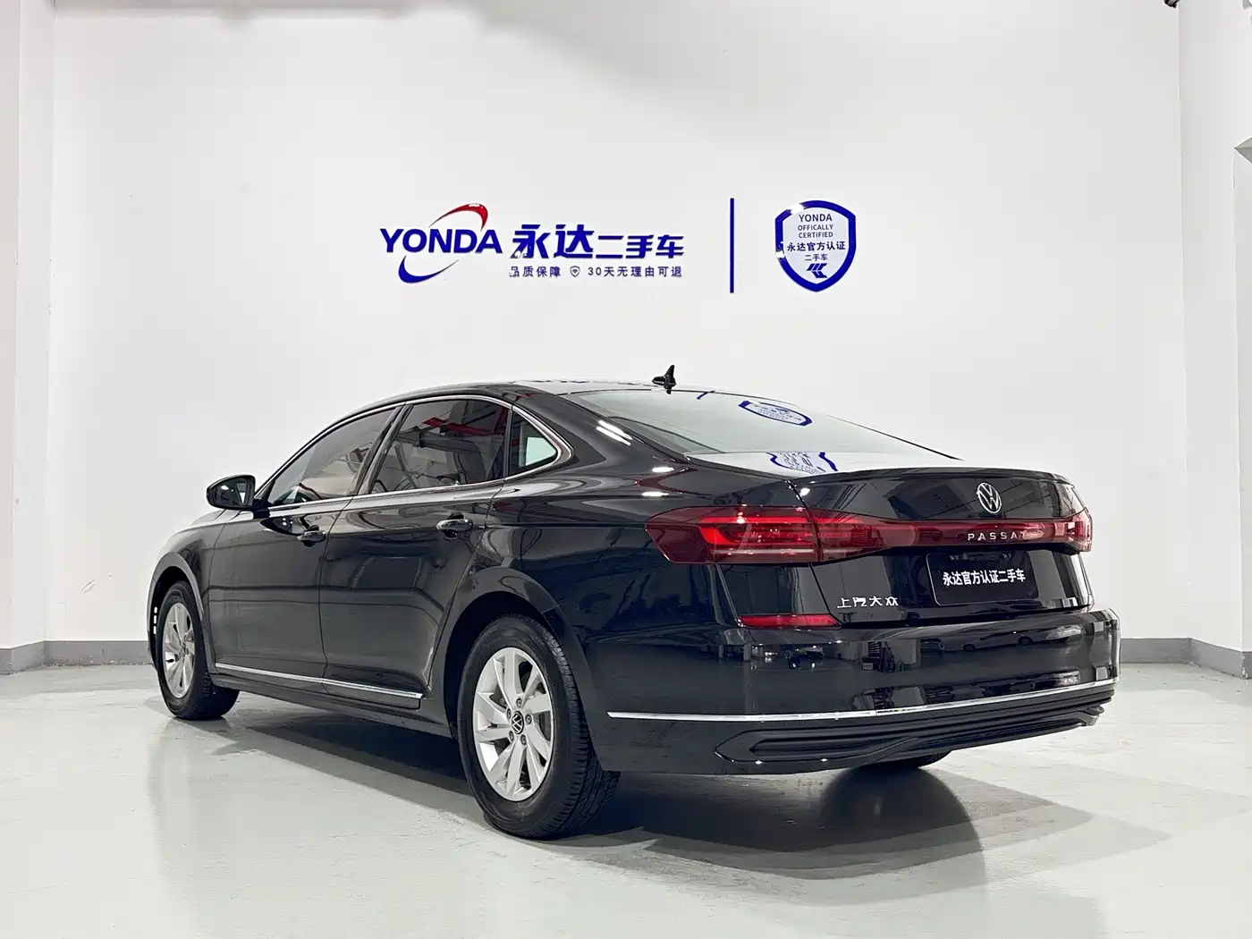 Volkswagen Passat 2024 280TSI Business Edition фото 3
