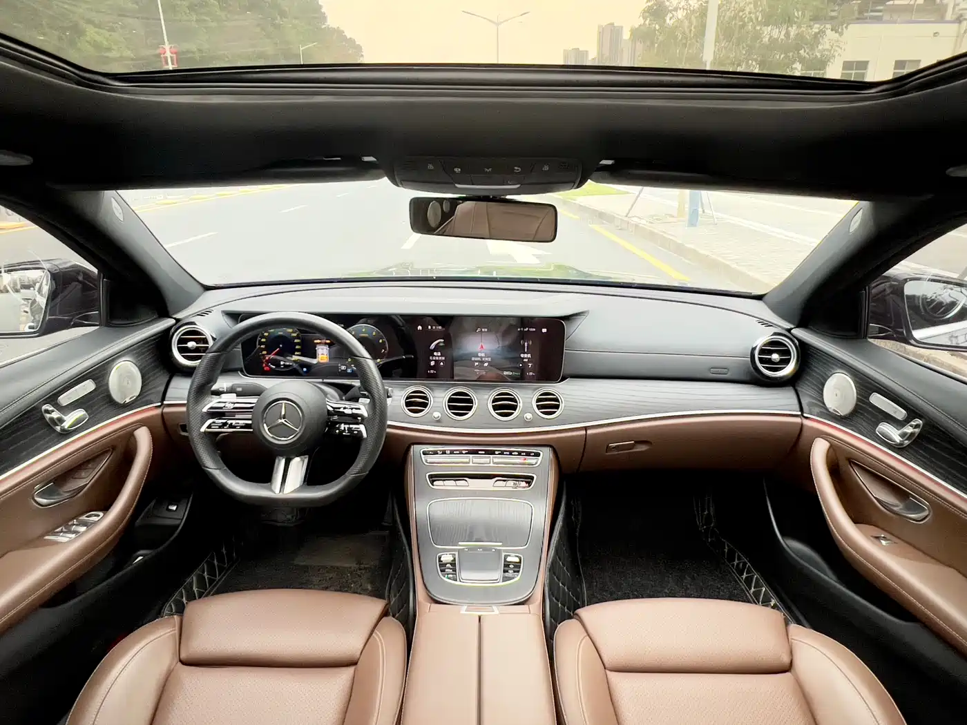Mercedes-Benz E-Class 2022 Second Facelift E 300 L Sport Luxury фото 10