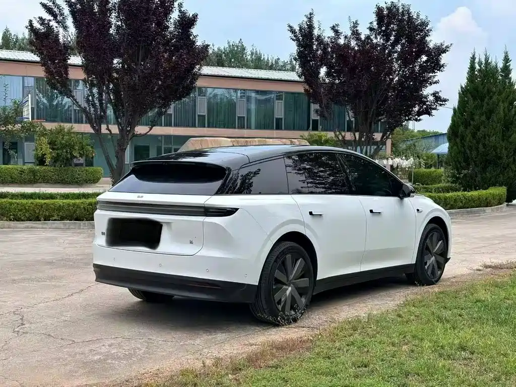 2026 Li Auto i6