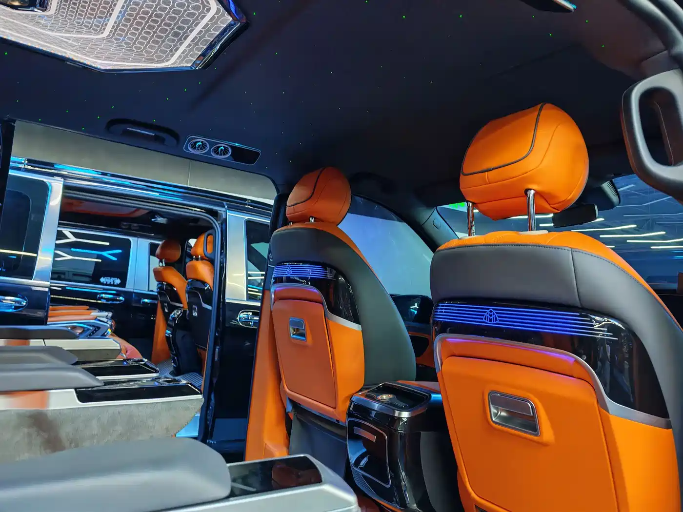 Mercedes-Benz Vito 2021 2.0T Business Edition 7-seater фото 10