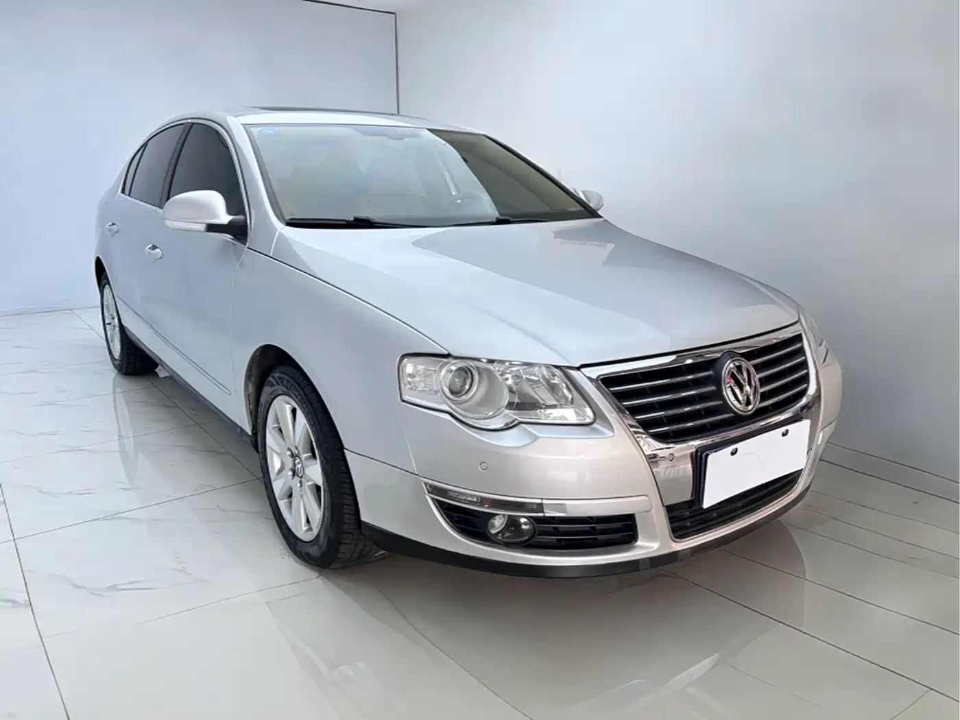 Volkswagen Magotan 2009 1.8TSI DSG Comfort фото 4