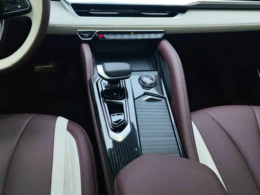 GEELY AUTOMOBILE XINGYUE L