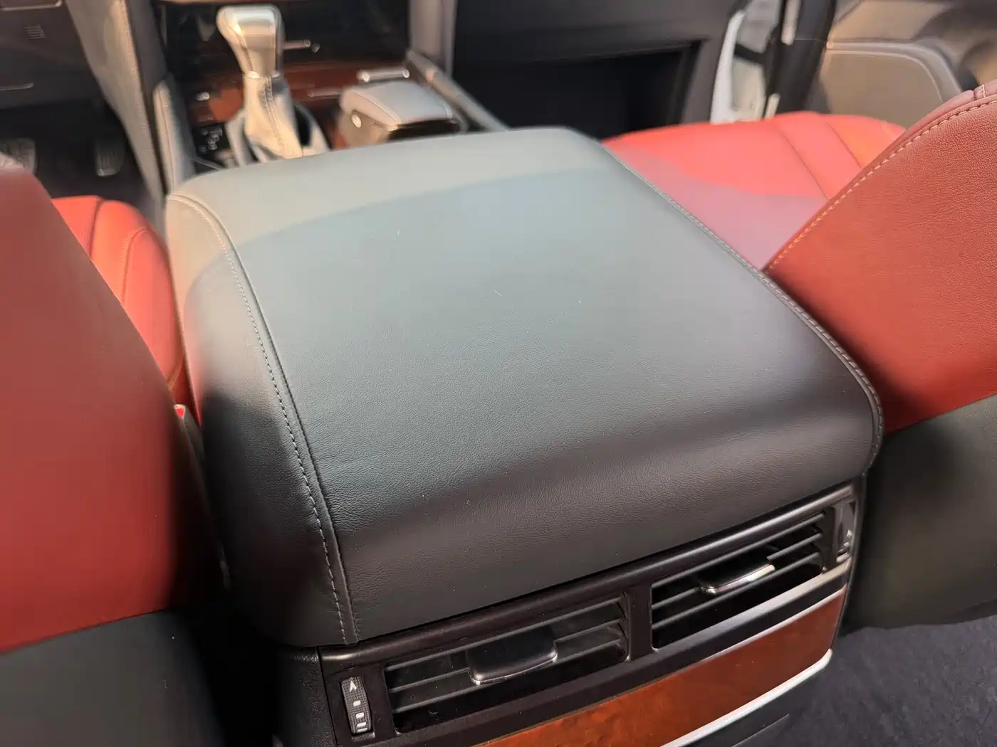 Lexus LX 2017 570 Prestige Luxury фото 28