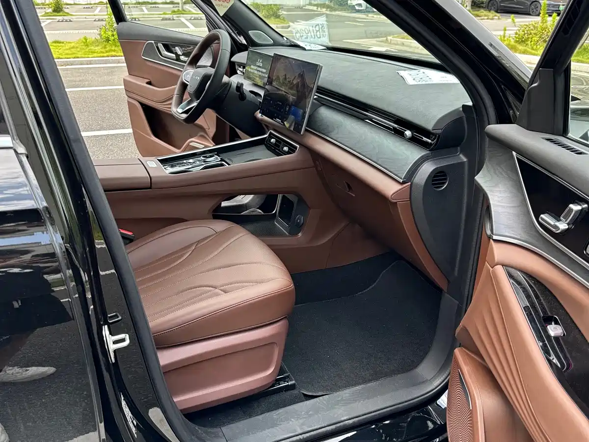 Фото 7 - Chery Tiggo 9