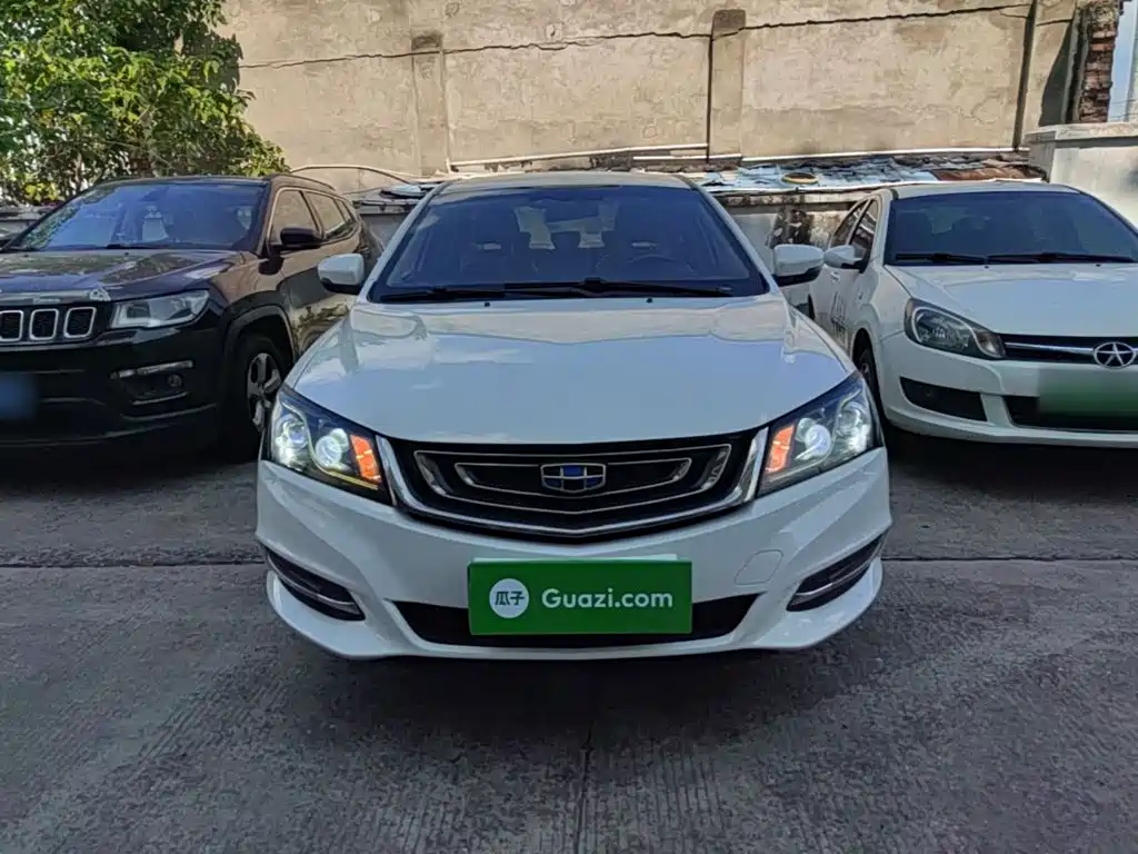 Фото 3 - Geely Emgrand