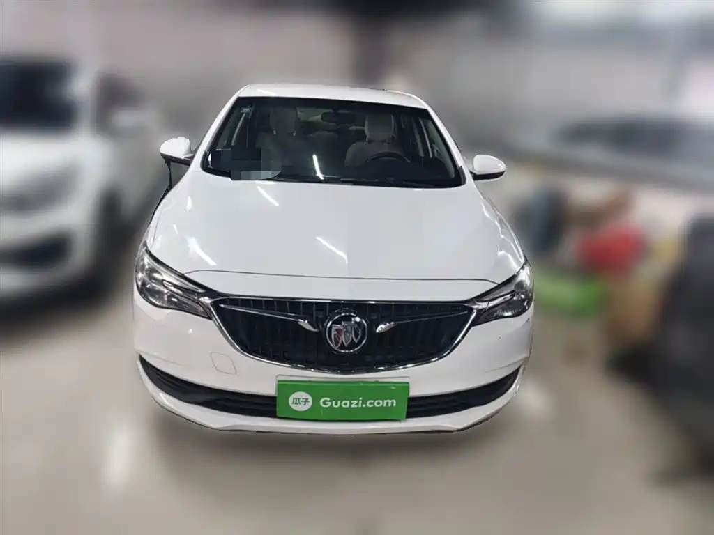 Buick Excelle 2019 15T DCT Progressive Type China VI фото 5