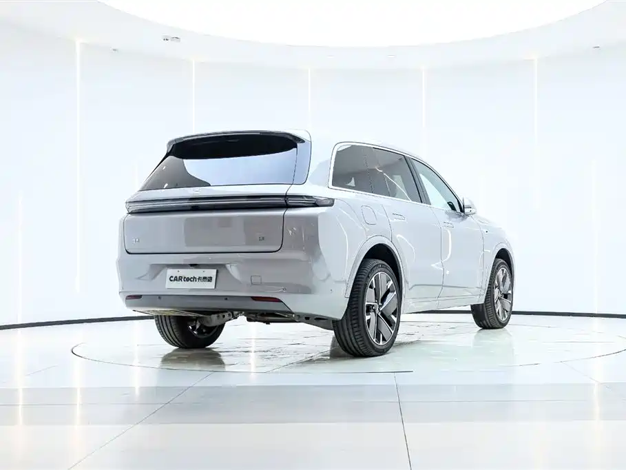 Li Auto IDEAL L8