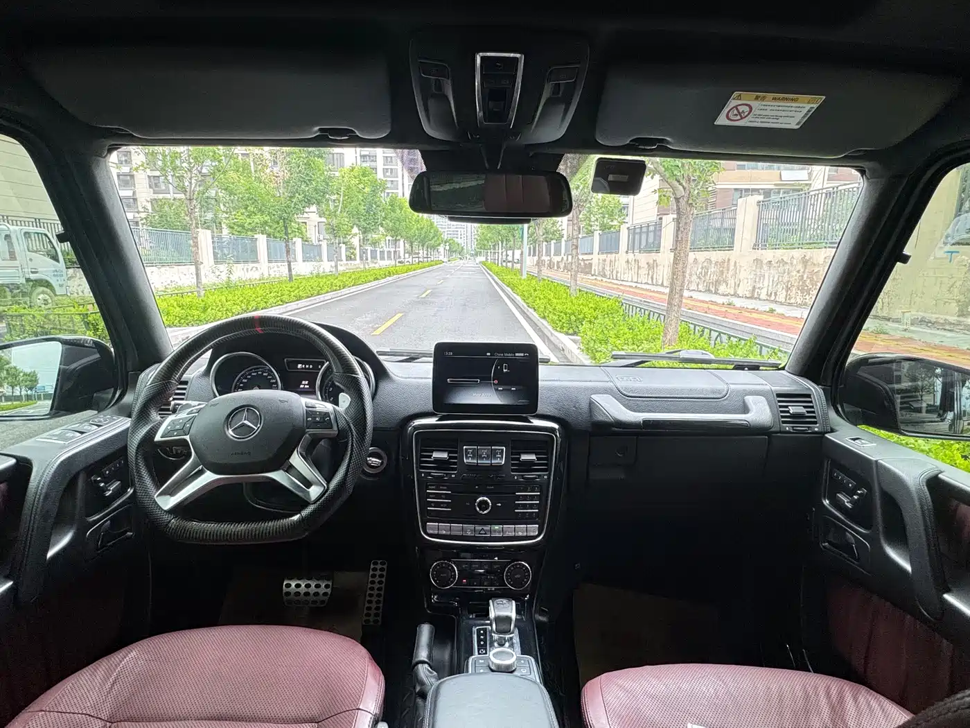Mercedes-Benz G-Class 2018 G 500 designo Masterpiece Collector's Edition фото 5