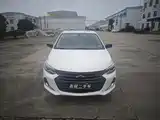 Photo 2 - Chevrolet Cavalier