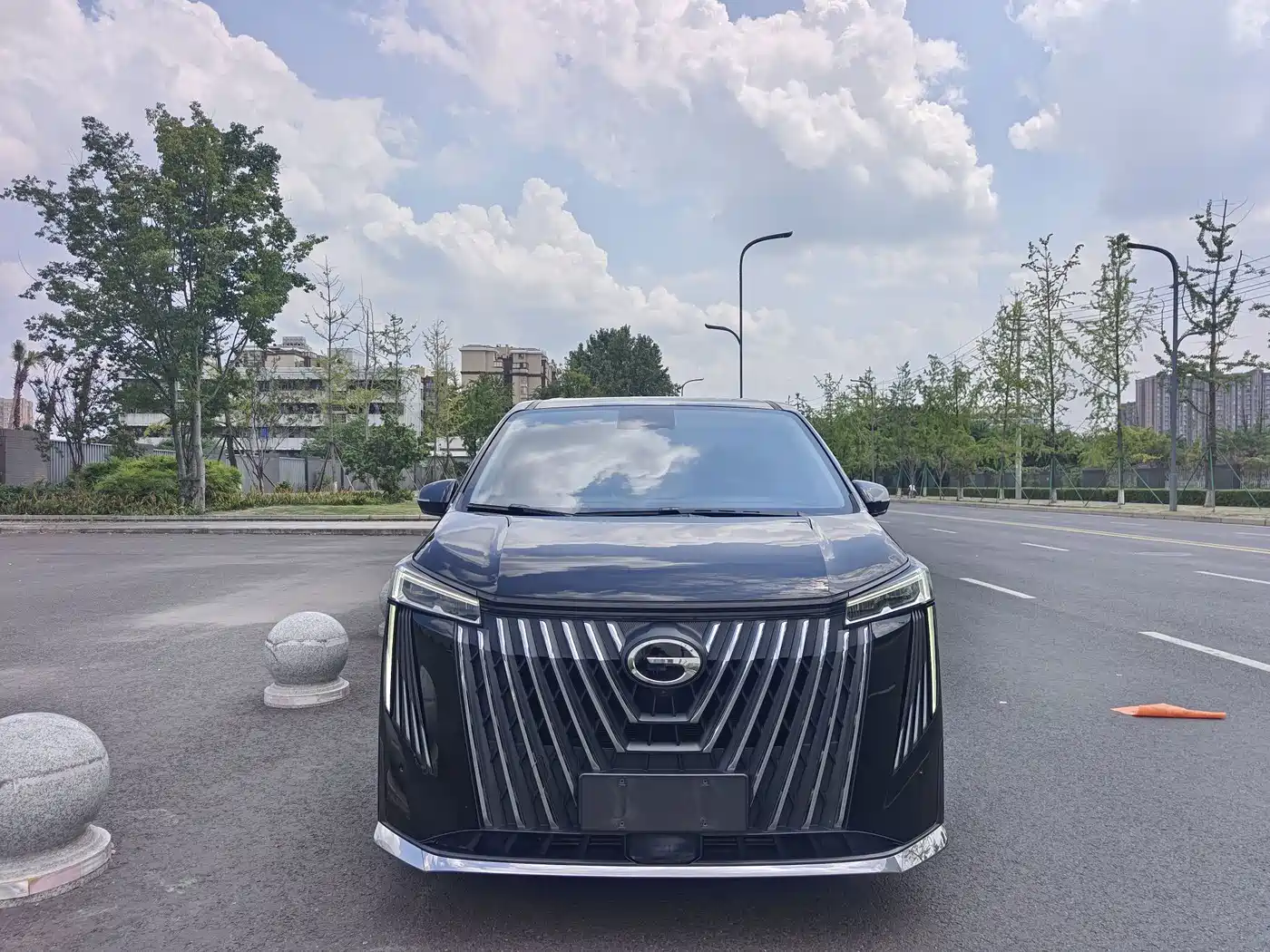 صورة 2 - GAC Trumpchi M8