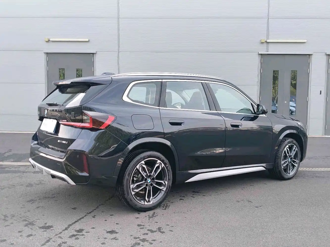 Photo 5 - BMW X1