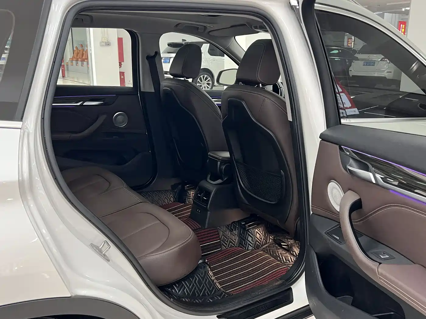 BMW X1 2022 xDrive25Li Premium фото 12