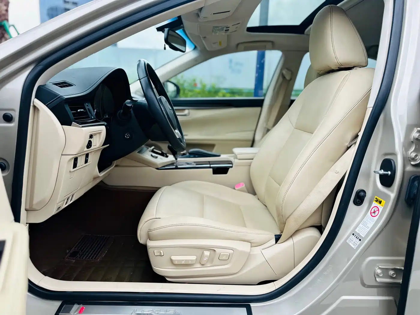 Lexus ES 2013 250 Elite Edition фото 7