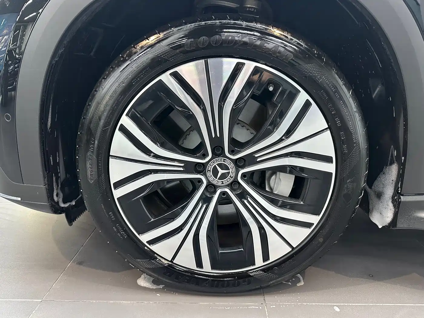 Mercedes-Benz EQE SUV 2025 2024 500 4MATIC Pioneer Edition