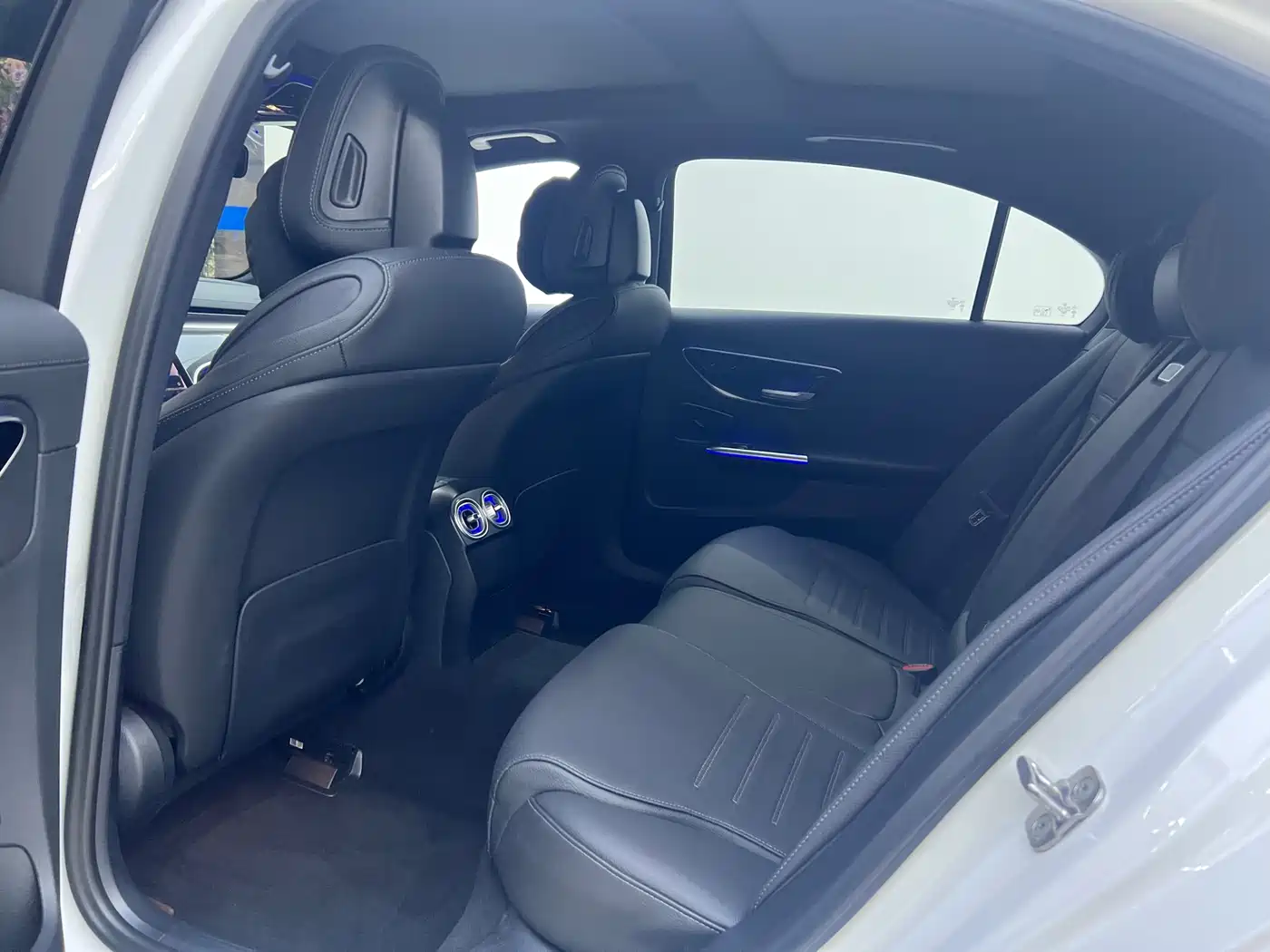 Mercedes-Benz C-Class 2024 C 260 L Sport фото 16