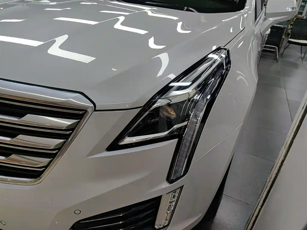 Cadillac XT5 2018 28T 4WD Luxury фото 24