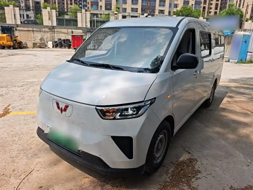 Wuling Motors Wuling Yangguang 2024 300KM Comfort Bus Version 75kW