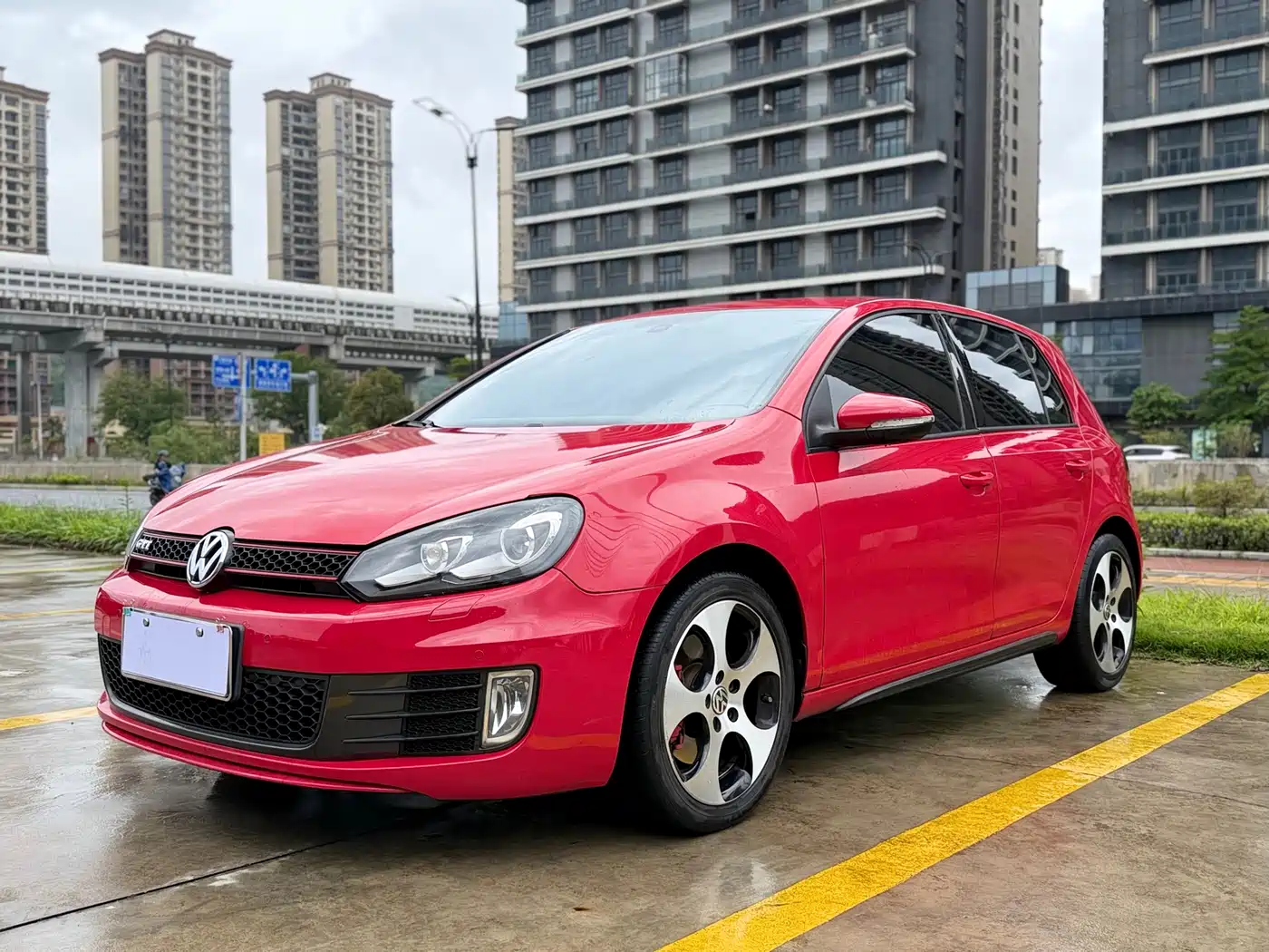Volkswagen Golf GTI 2012 2.0TSI GTI