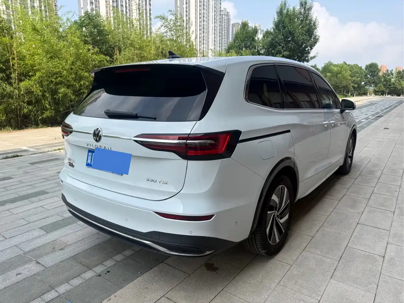 Volkswagen Viloran 2024 330TSI Luxury Edition фото 15