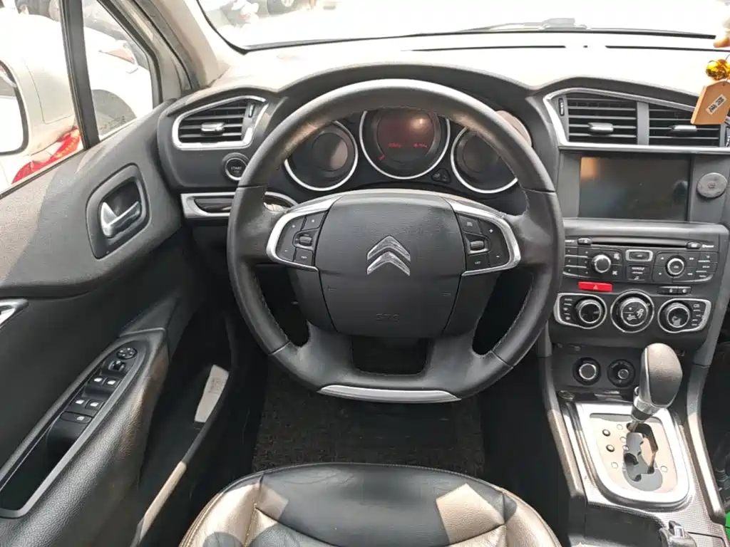 Citroën C4L 2014 2014 1.8L Smart Drive Automatic Sport