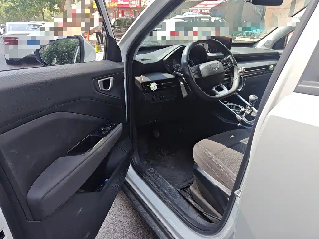 Wuling Motors Wuling Xingchi 2024 2022 1.5L Manual Freedom Edition