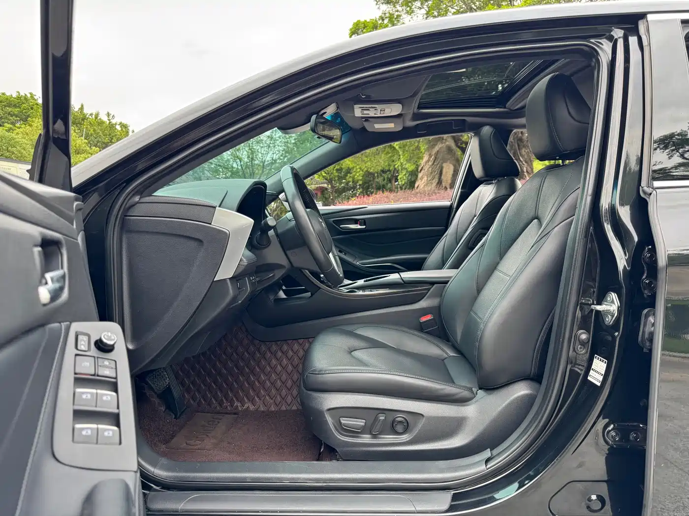 Toyota Avalon 2020 2019 Hybrid 2.5L Luxury Edition China V