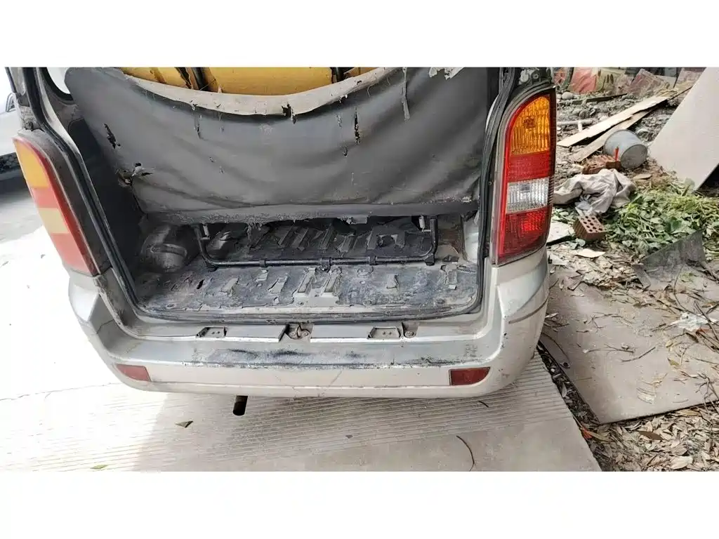 Dongfeng Xiaokang K17 2015 2009 1.0L Base Model AF10-06
