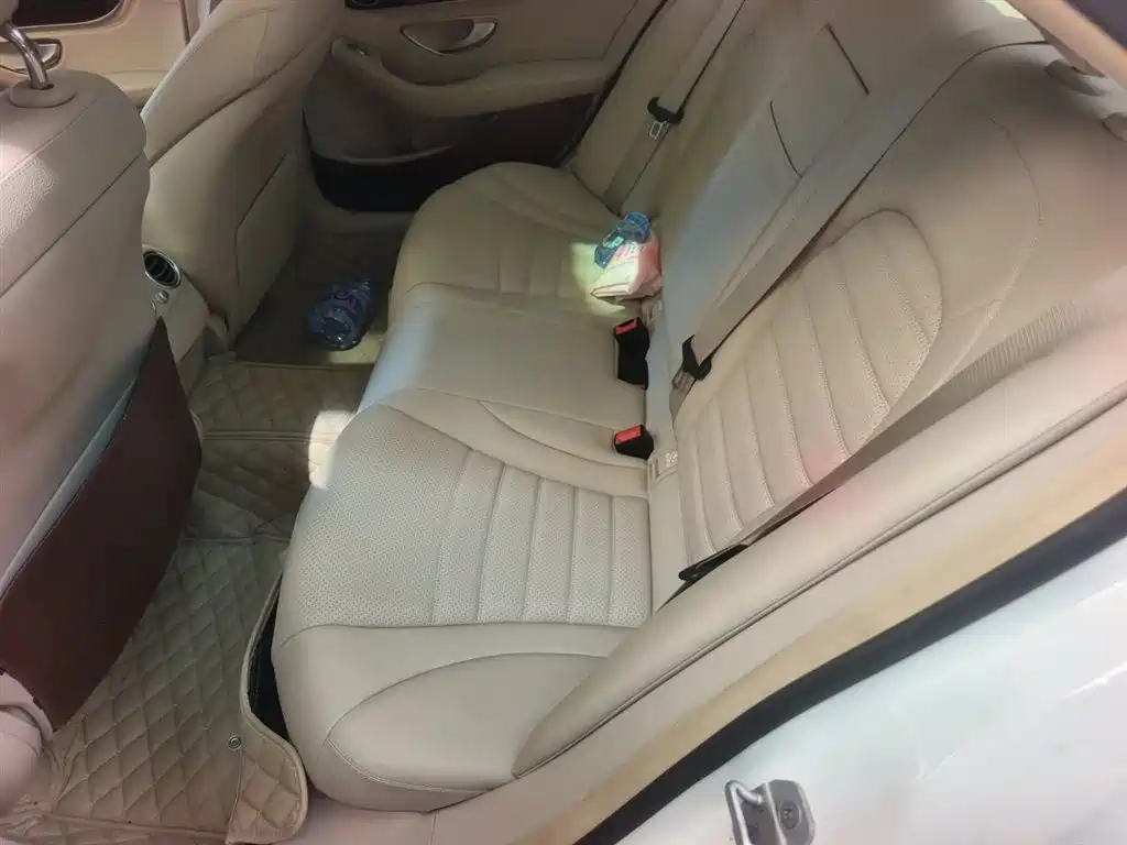 Mercedes-Benz C-Class 2015 Facelift C 200 L фото 14