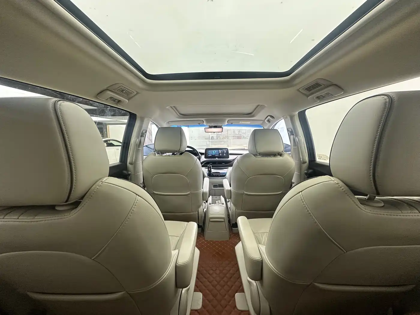 Buick GL8 2022 Land Business Class 652T Prestige фото 17