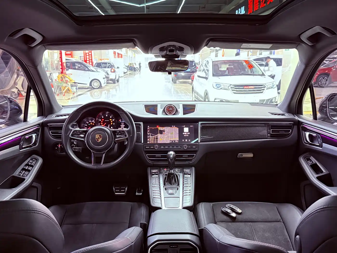 Porsche Macan 2018 Macan 2.0T фото 10