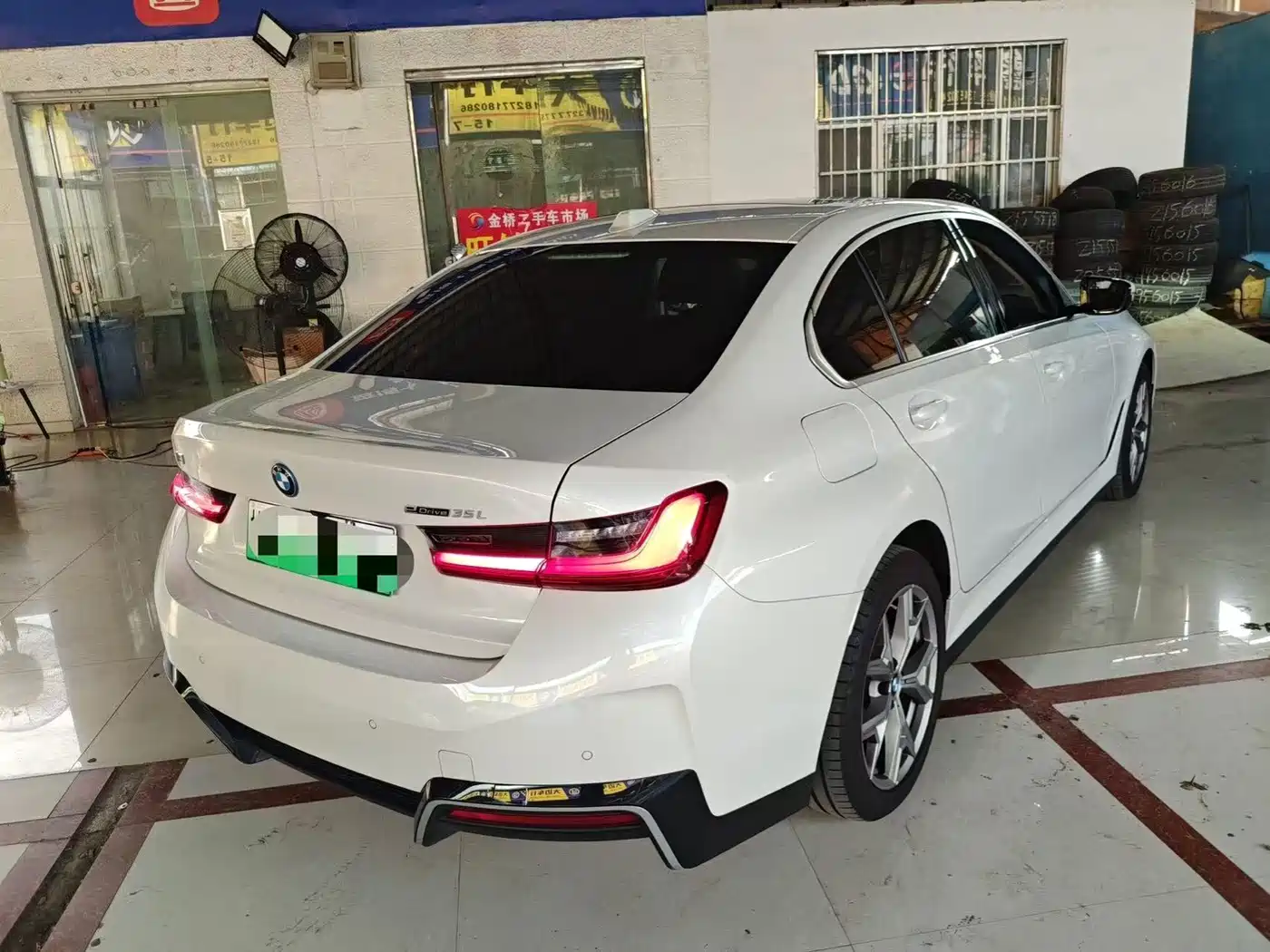 BMW i3 2025 2025 eDrive 35 L