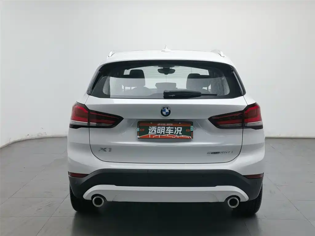 BMW X1 2021 sDrive20Li Fashion фото 4