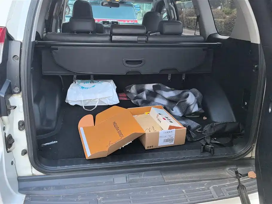 Toyota Prado 2016 2.7L Auto Standard Edition фото 4