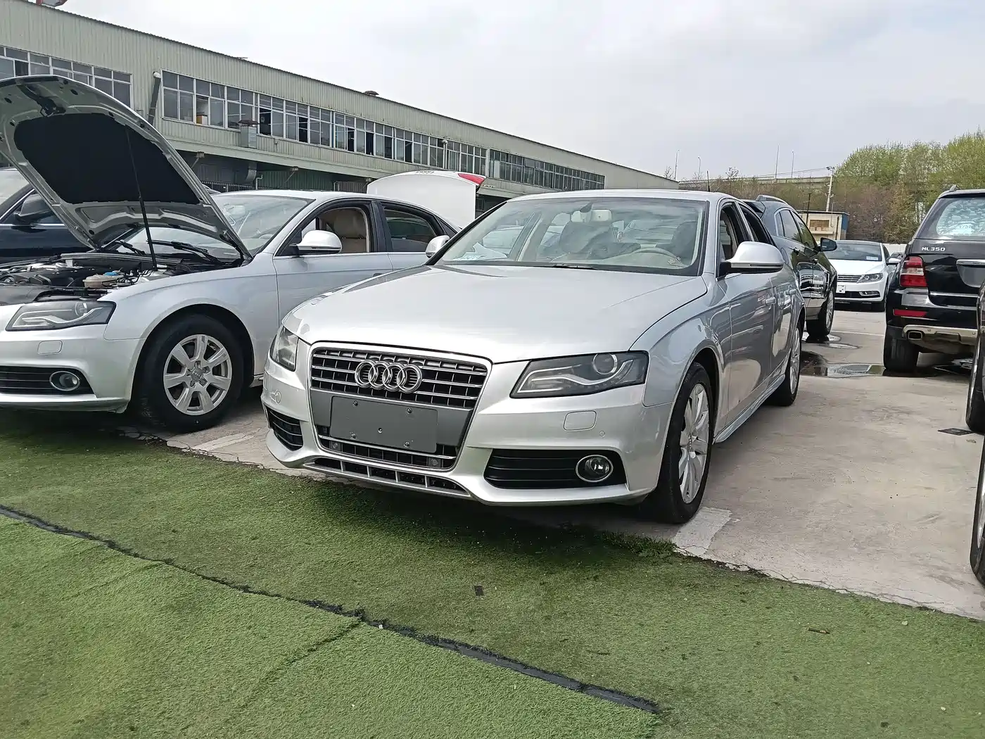 Audi A4L 2010 2.0 TFSI Technology