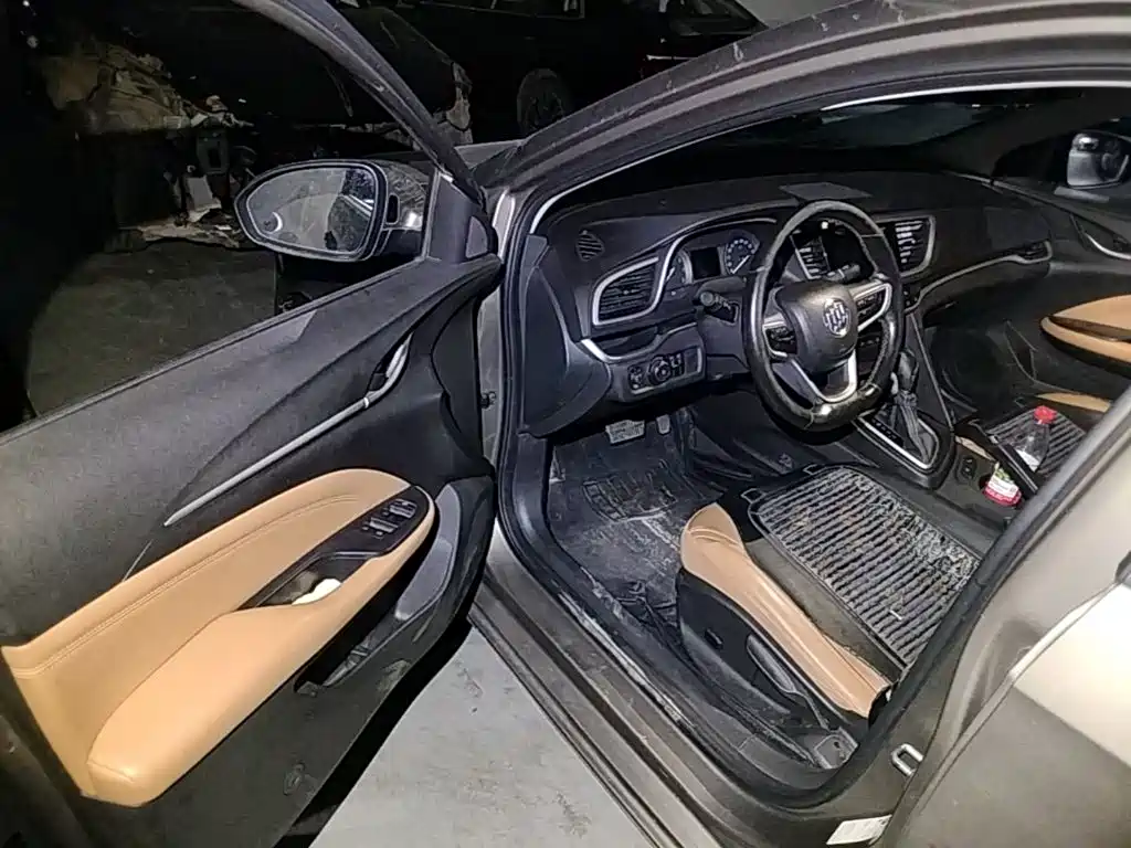 Фото 21 - Buick Excelle