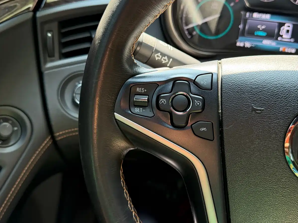 Buick LaCrosse 2013 2.4L SIDI Elite Comfort фото 13