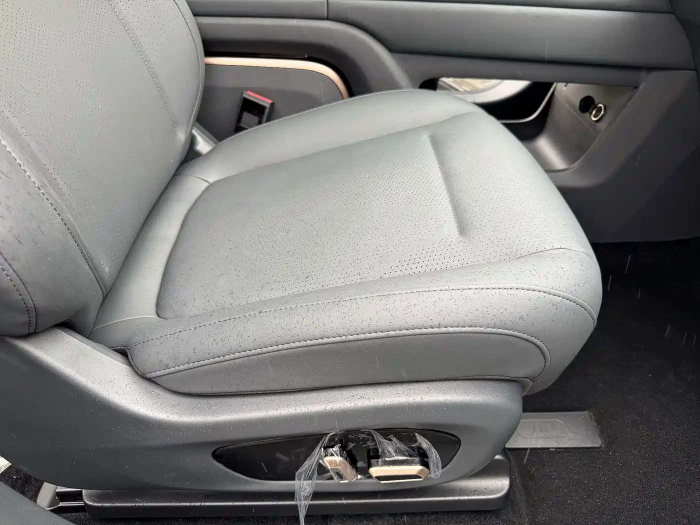 Dongfeng Yipai eπ008 2025 2024 210Max Range Extender 6-Seater