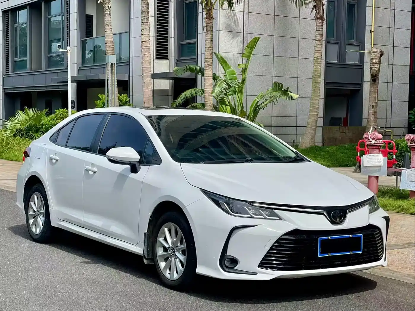 Toyota Corolla 2021 1.2T S-CVT Elite PLUS Edition фото 3