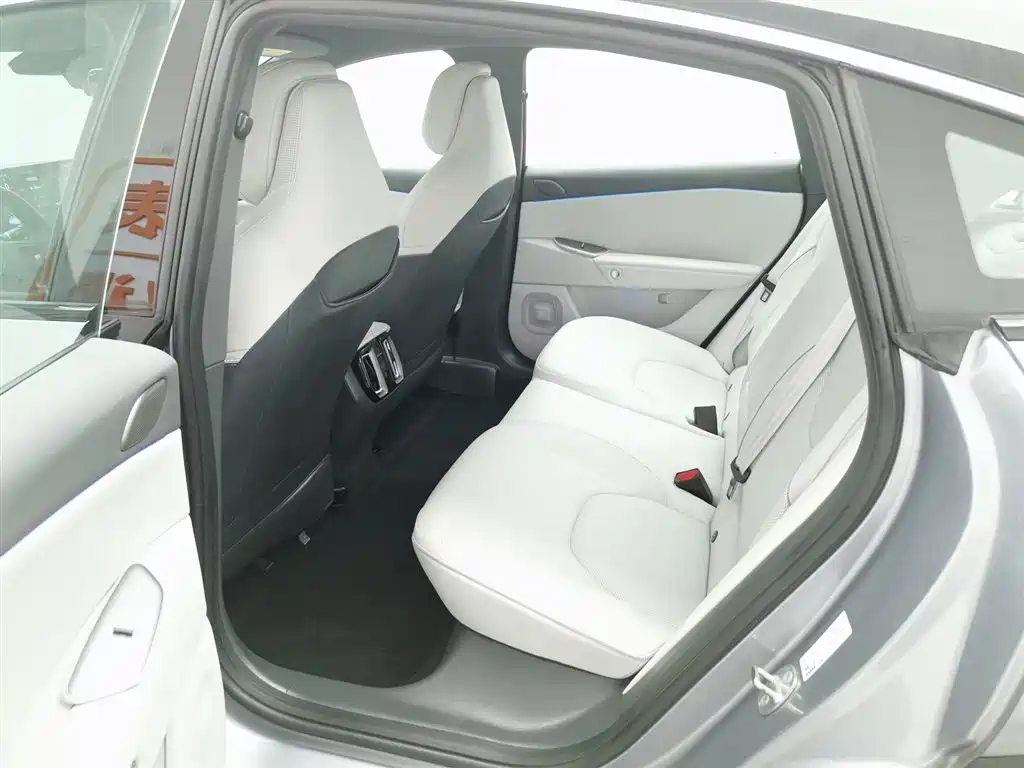 ARCFOX EXTREME FOX POLAR FOX ALPHA S5