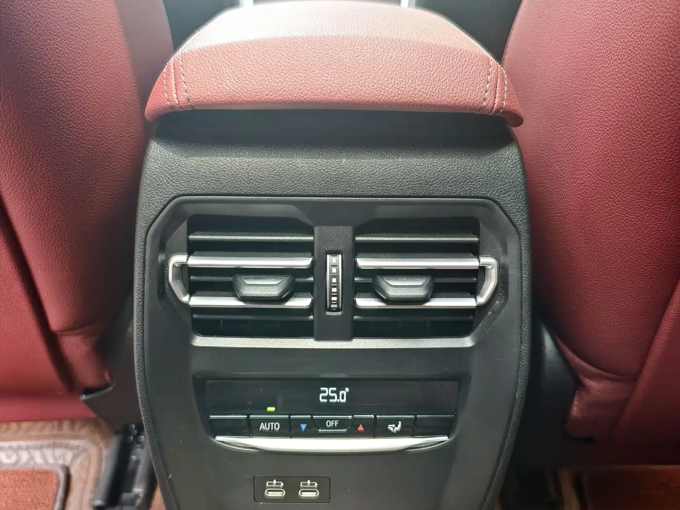 BMW 3 Series 2023 325Li M Sport Package фото 11