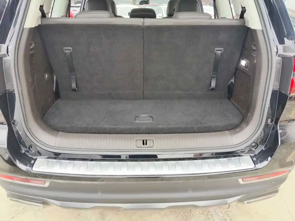 Roewe RX8 2019 2019 30T Intelligent Internet AWD Supreme Edition