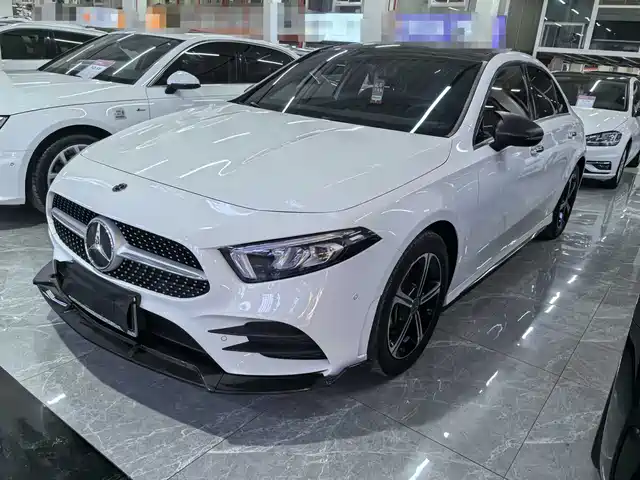 MERCEDES-BENZ A CLASS