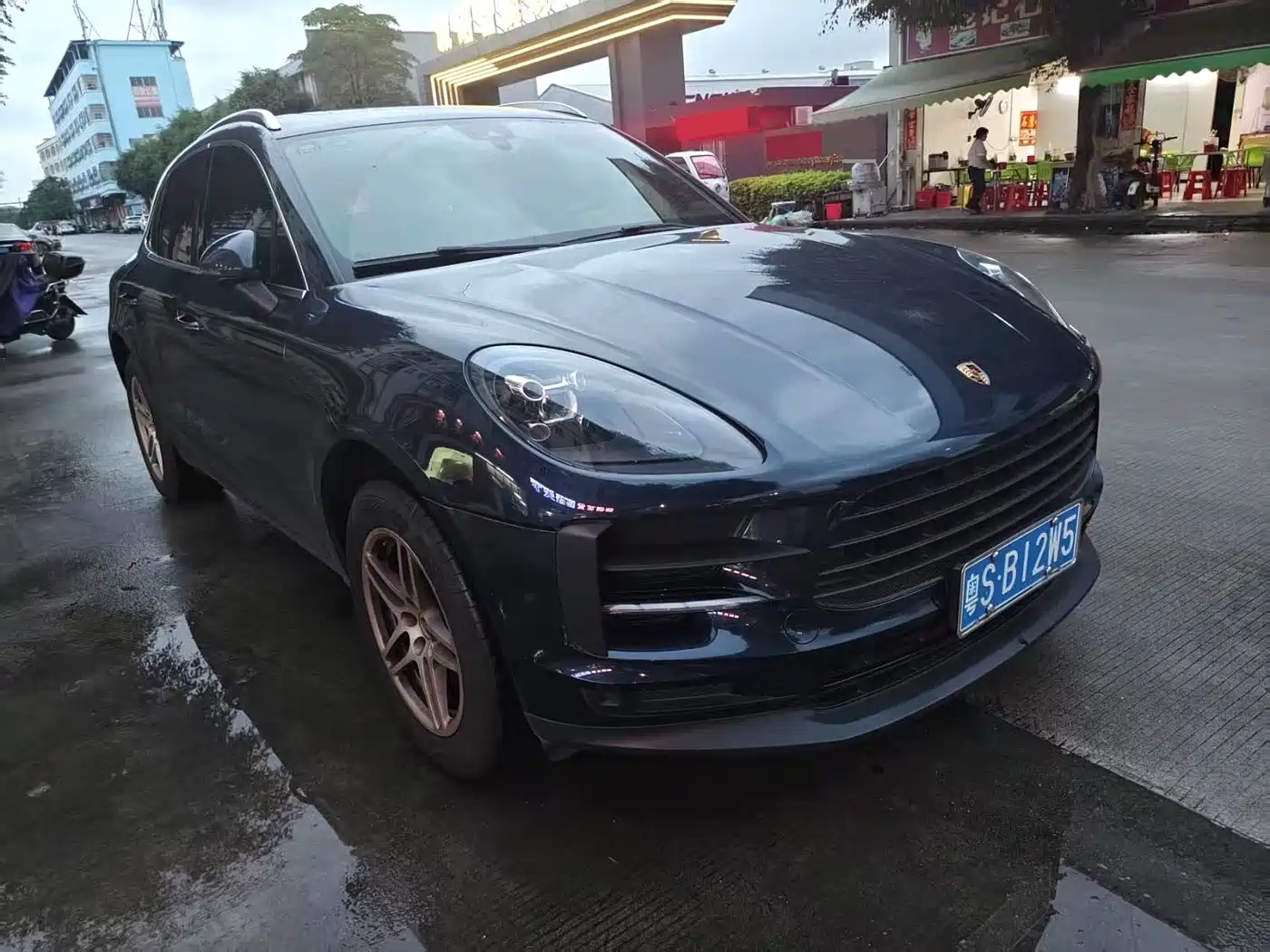 Porsche Macan 2018 Macan 2.0T фото 2