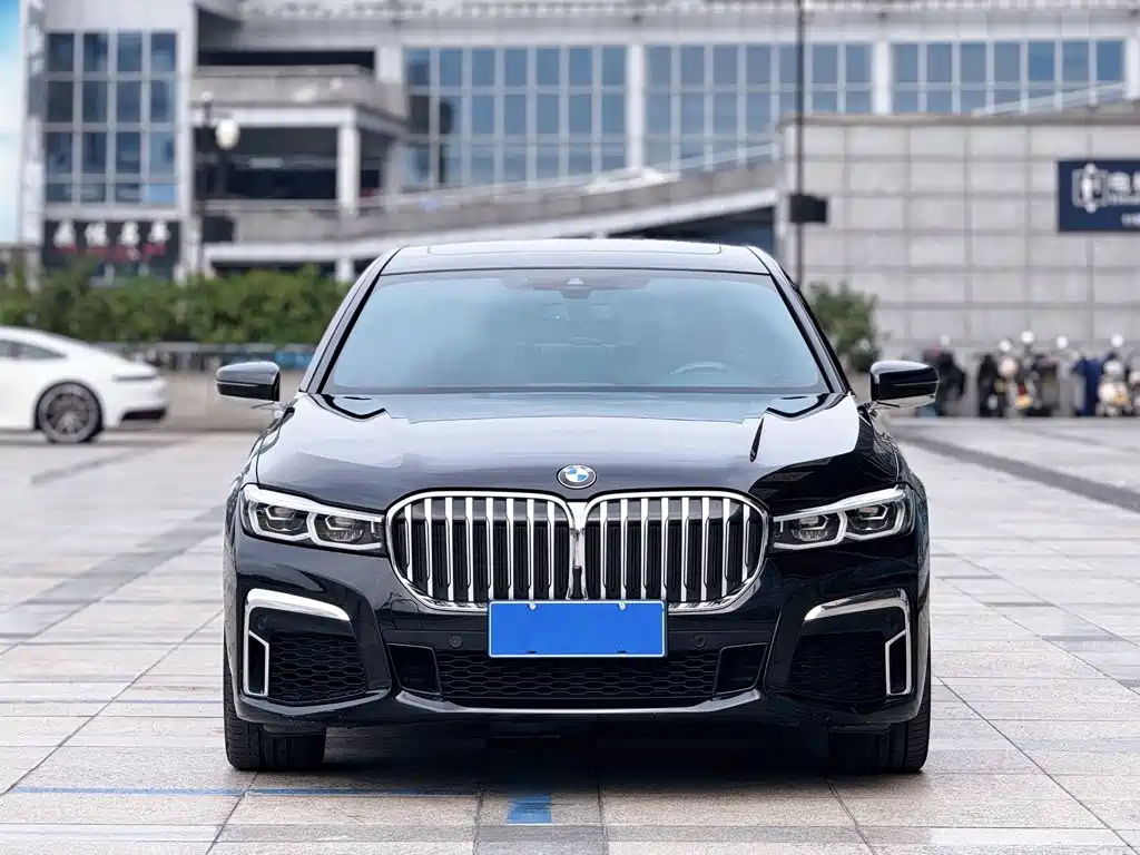 BMW 7 Series 2021 2021 Model 740Li Leading M Sport Package