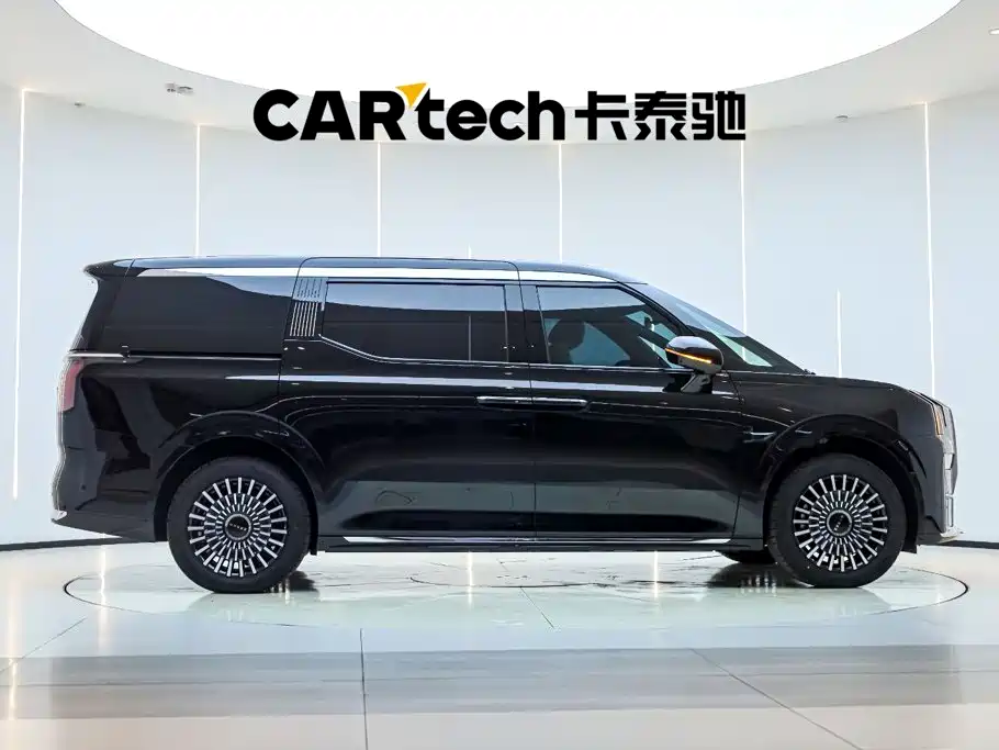 ZEEKR 009 2026 2024 6-seat Executive AWD 108kWh