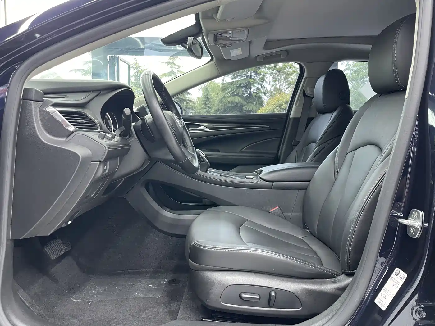 Buick LaCrosse 2021 652T Luxury Edition фото 16