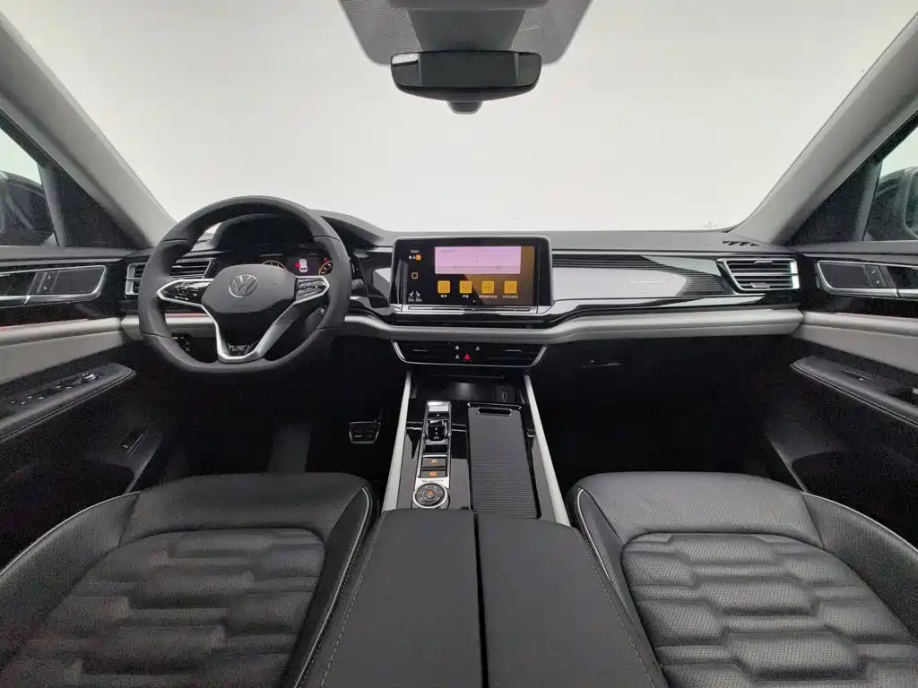 Volkswagen Teramont 2022 2022 Teramont X 530 V6 4MOTION Premium Luxury